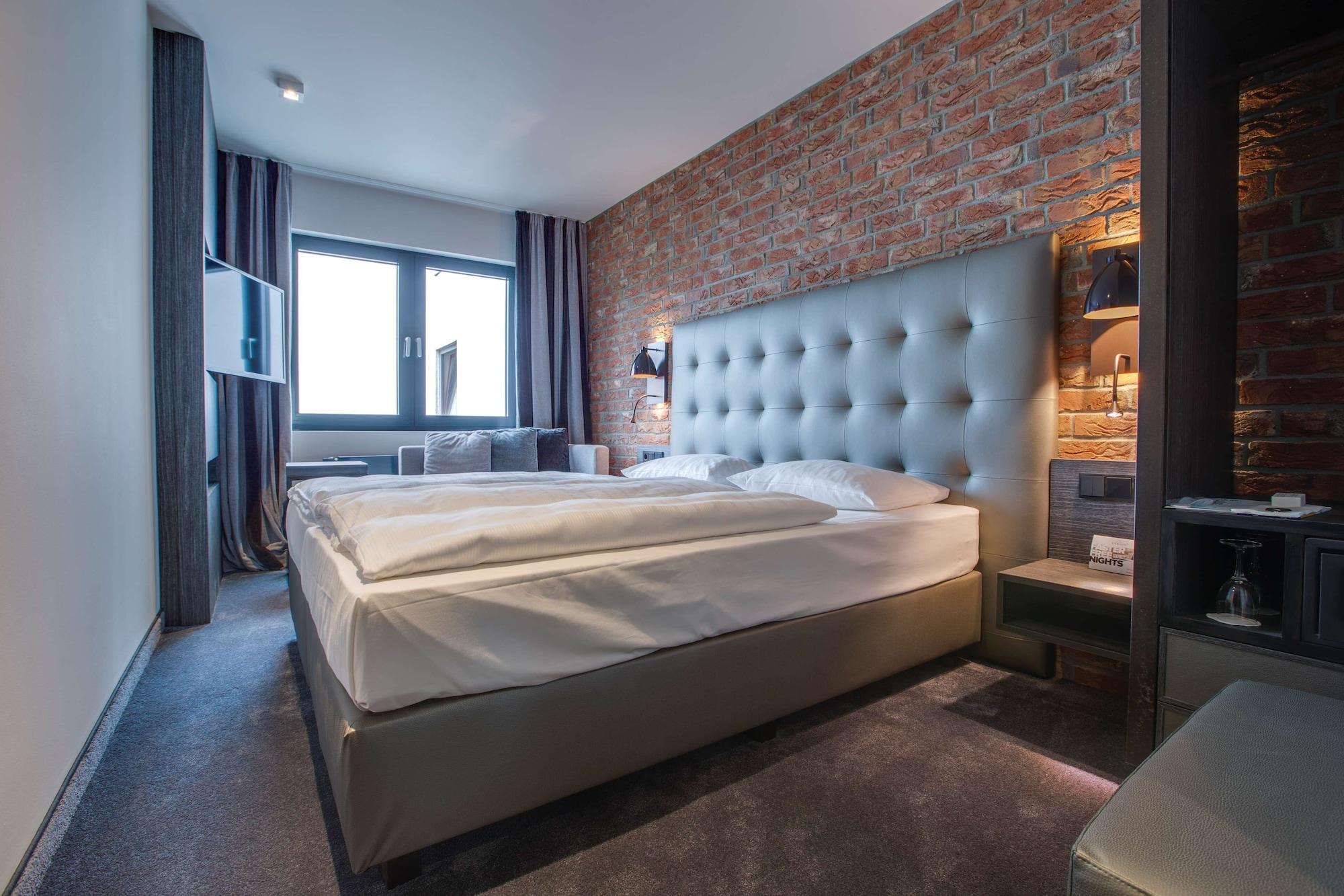 Park Inn By Radisson Luebeck Экстерьер фото