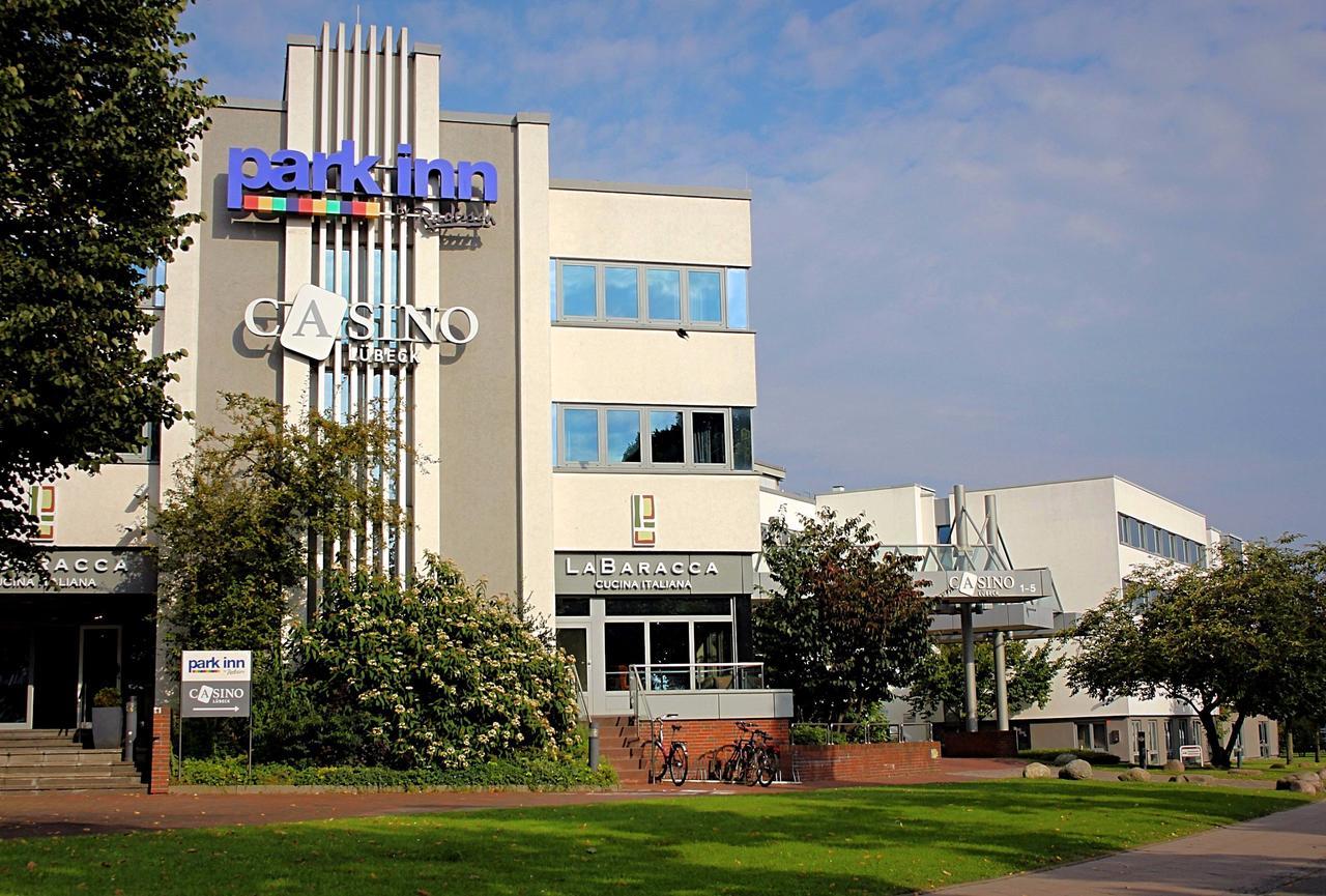 Park Inn By Radisson Luebeck Экстерьер фото